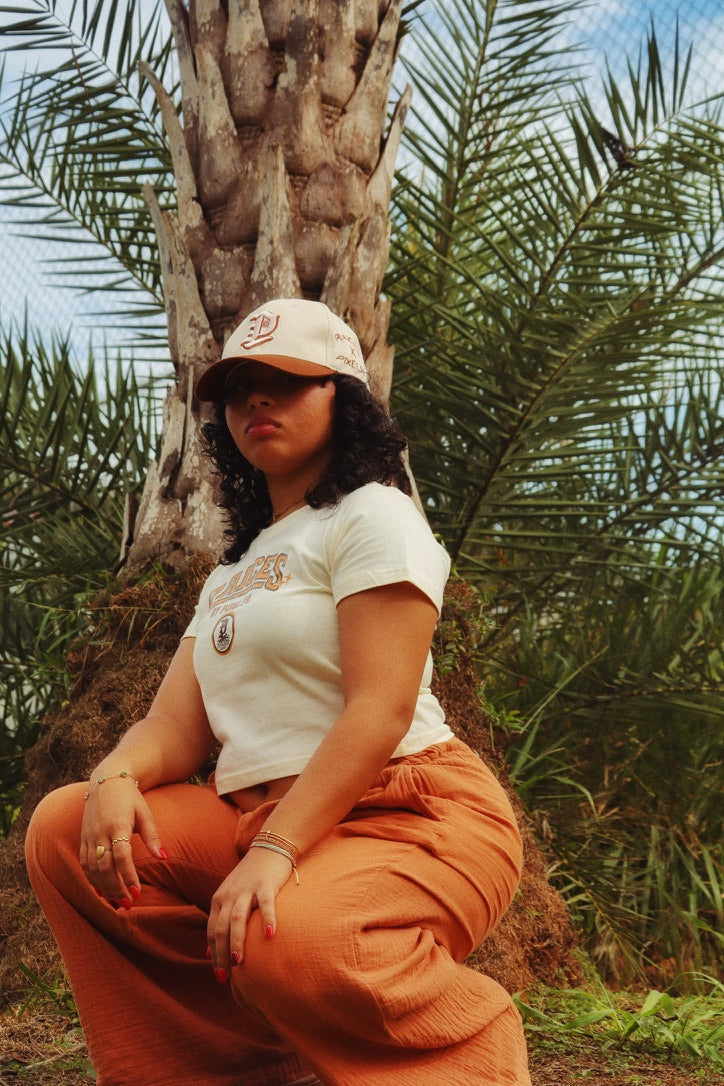 RAÍCES Crop Tee — Cream